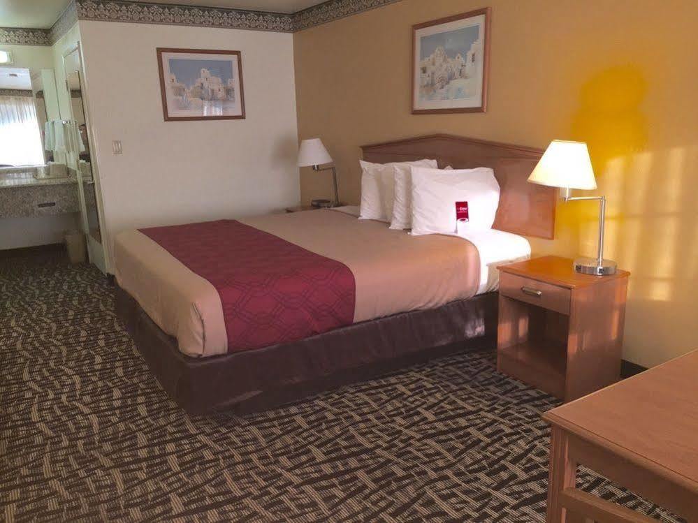 Executive Inn Westley,Ca Экстерьер фото