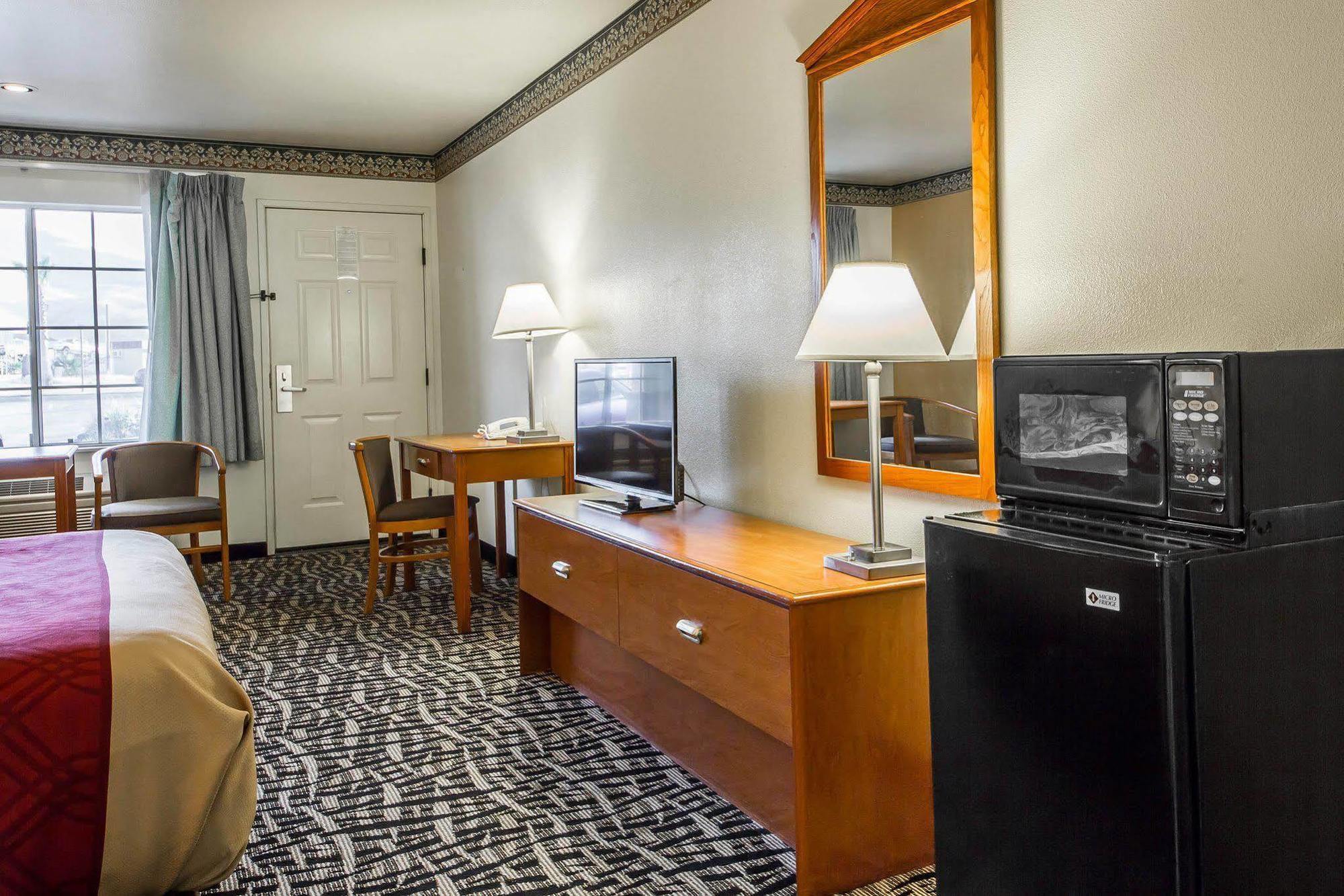 Executive Inn Westley,Ca Экстерьер фото