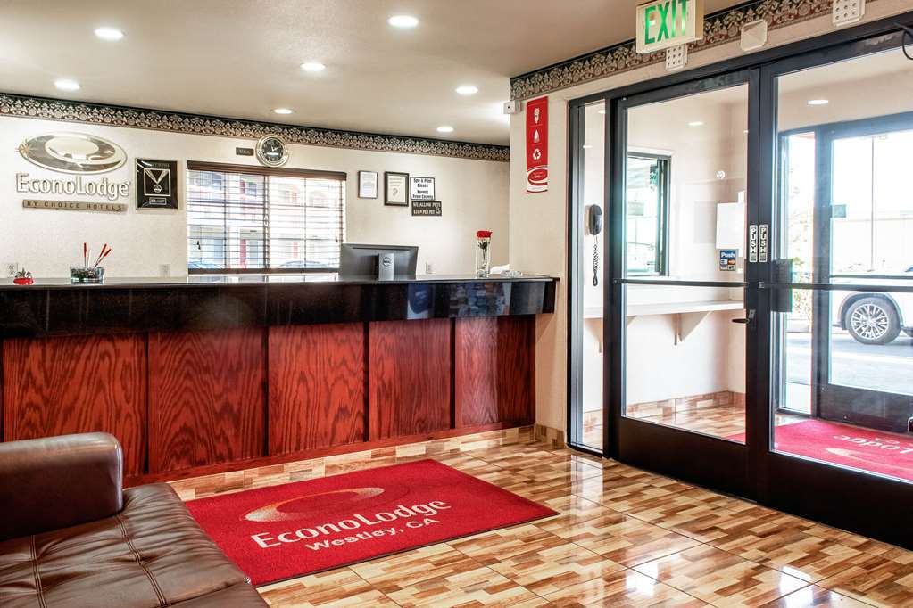 Executive Inn Westley,Ca Интерьер фото