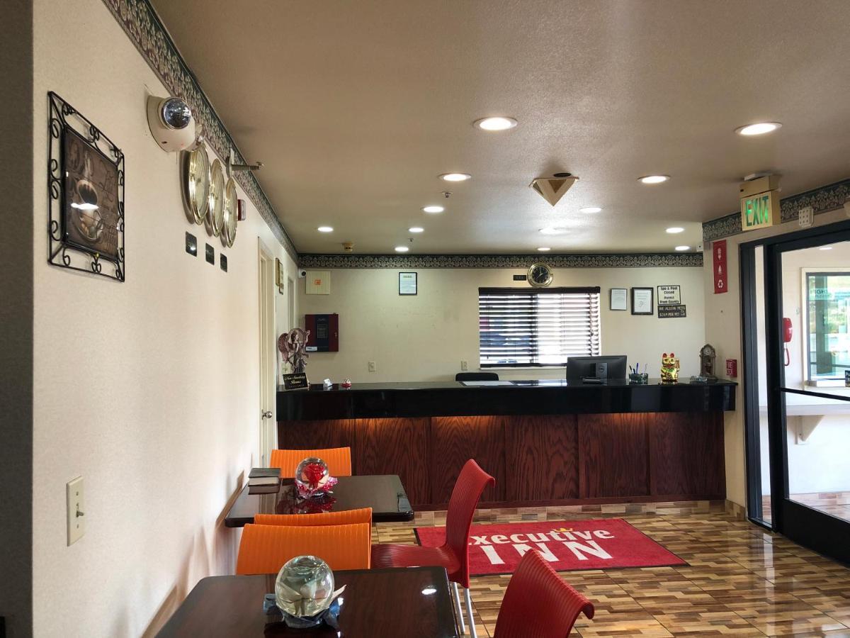 Executive Inn Westley,Ca Экстерьер фото
